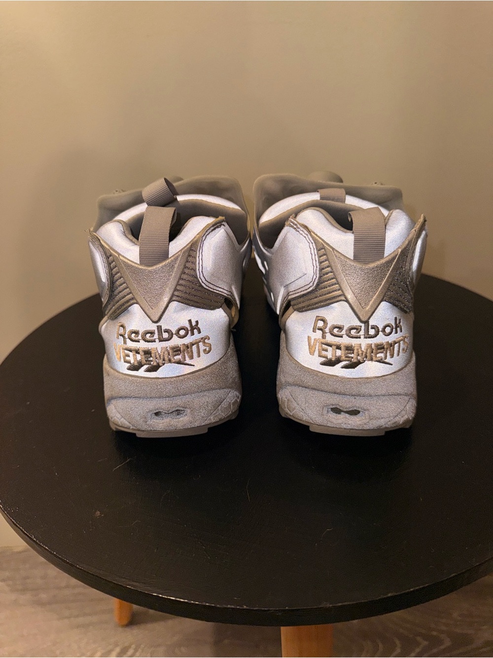 EXCLUSIVE REEBOK X VETEMENTS INSTAPUMP FURY - Picture 3 of 8